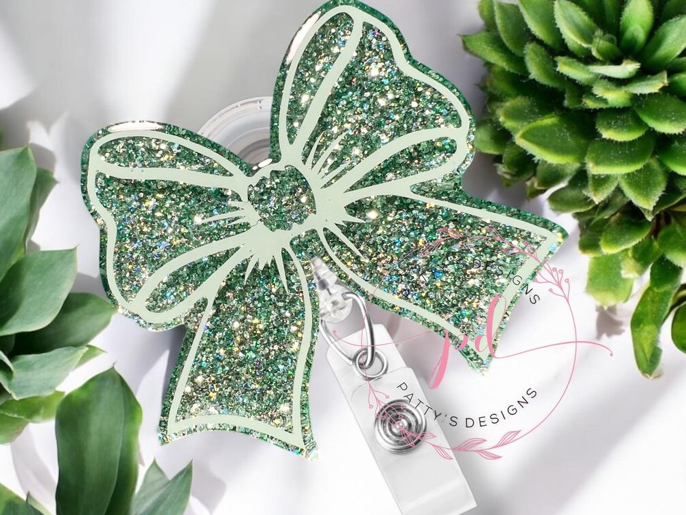 Green Bow Badge Reel